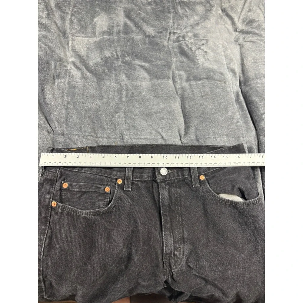 Levis 550 Relaxed‎ Fit Jeans Mens 34x30 Washed Black Tapered Leg 00550-0260